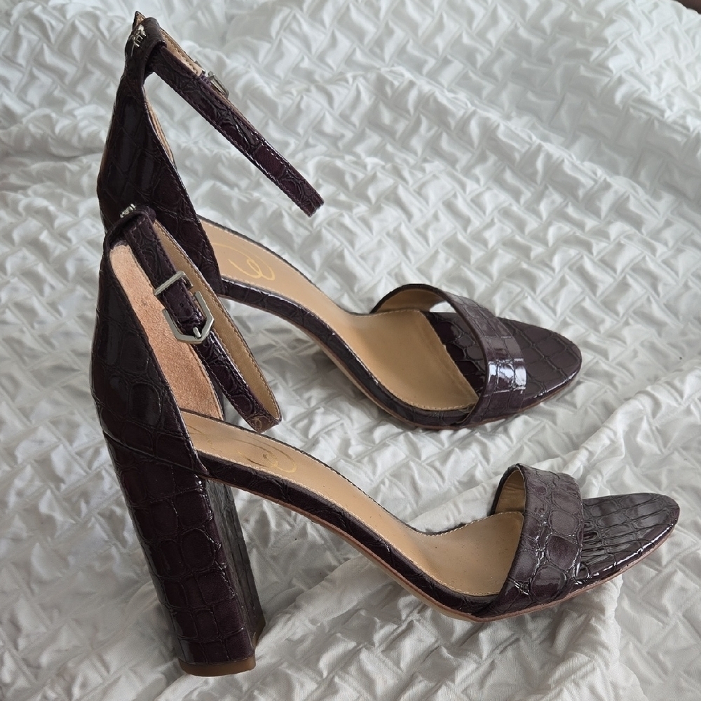 Sam Edelman Yaro Elegant Dark Purple Crocodile-Embossed Ankle Strap Heels Size 8